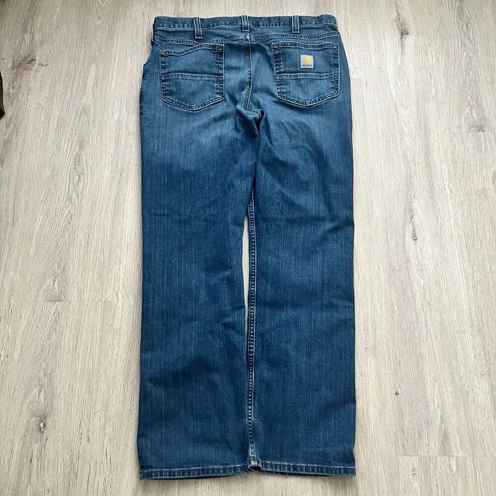 Carhartt Men's Blue Medium Wash Denim Jeans 36x30  Relaxed Fit Straight Mid Rise